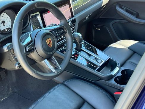 Certified 2026 Porsche Macan GTS AWD/4WD image 4