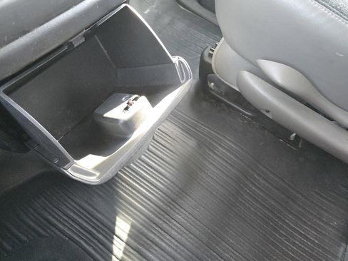 Used 2024 GMC Savana 2500 RWD 2500 135 w/ Driver Convenience Package image 26