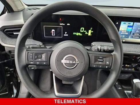 Certified 2026 Nissan Kicks SV w/ SV Premium Package AWD/4WD image 19