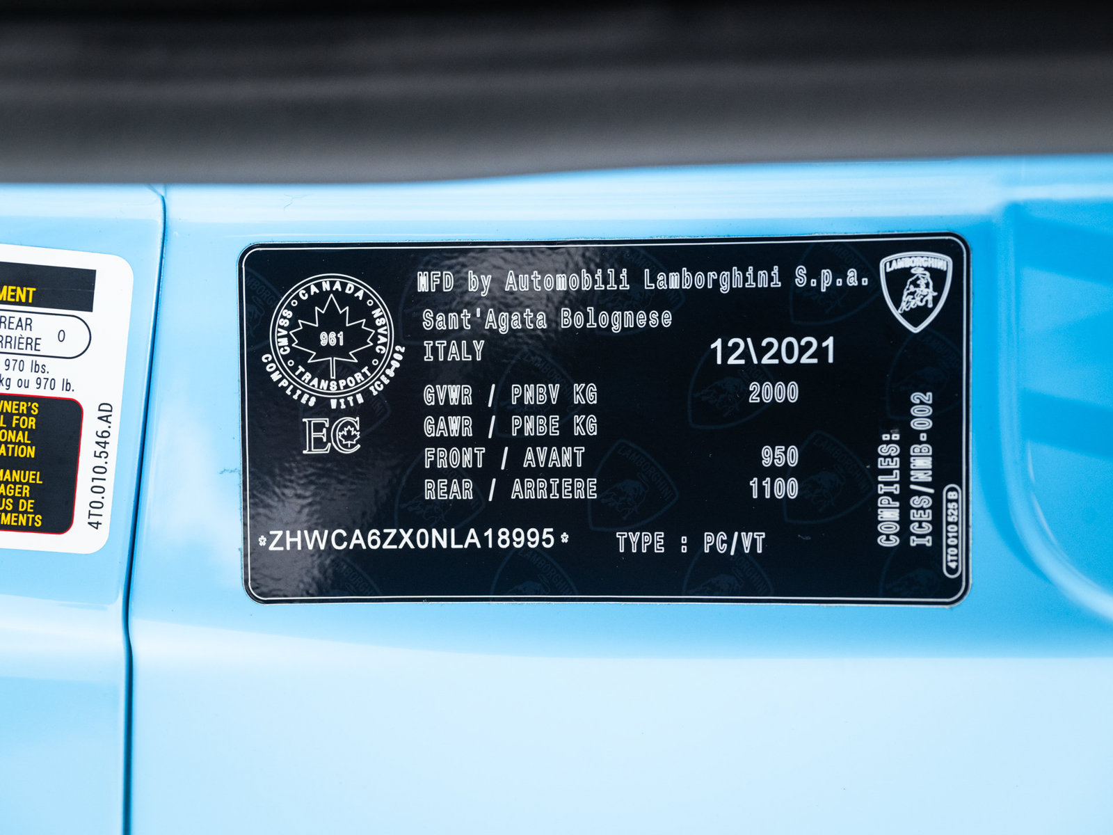 Used 2022 Lamborghini Huracan STO RWD image 39