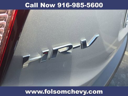 Used 2018 Honda HR-V EX image 35