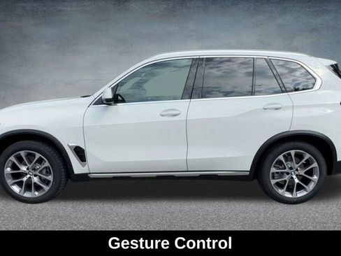 Used 2024 BMW X5 xDrive40i w/ Premium Package AWD/4WD image 15