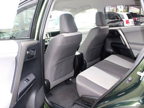 Used 2013 Toyota RAV4 LE AWD/4WD image 13