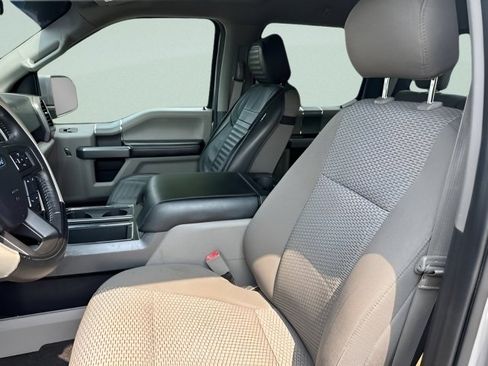 Used 2020 Ford F150 XLT w/ Equipment Group 302A Luxury AWD/4WD image 12