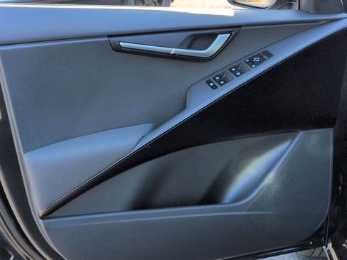 New 2026 Kia Niro LX FWD image 23