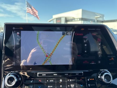 Used 2022 Toyota Highlander Platinum image 22