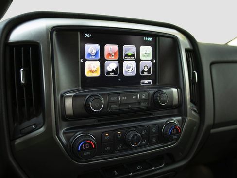 Used 2018 Chevrolet Silverado 1500 LT w/ All Star Edition AWD/4WD image 8