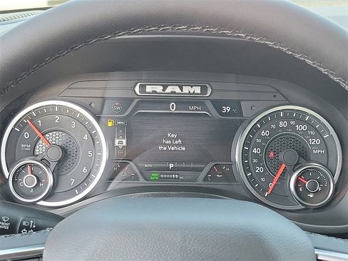 New 2025 RAM 1500 Big Horn image 7