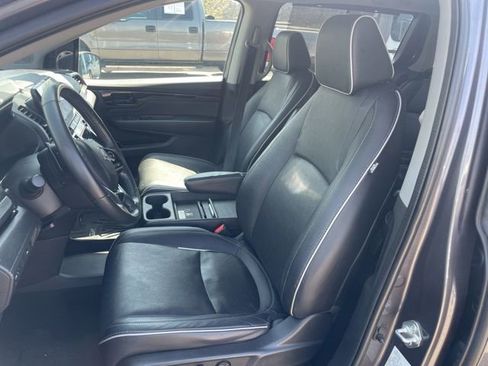 Used 2022 Honda Odyssey Elite image 7