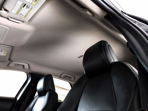 Used 2020 MAZDA CX-30 AWD w/ Select Package image 30