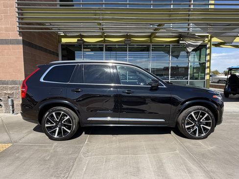 Used 2024 Volvo XC90 B6 Ultimate w/ Protection Package Premier AWD/4WD image 9