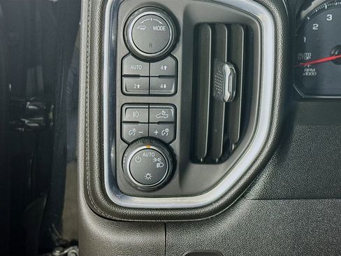 Used 2020 Chevrolet Silverado 1500 LT Trail Boss image 10