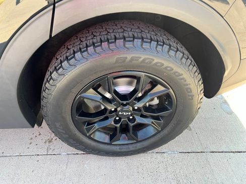 Used 2023 Kia Sportage X-Pro AWD/4WD image 7