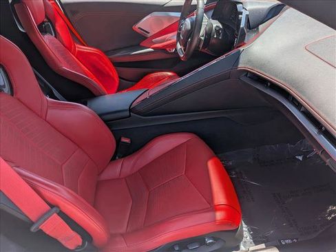 Used 2021 Chevrolet Corvette Stingray Preferred Cpe w/ Z51 Performance Package RWD image 15