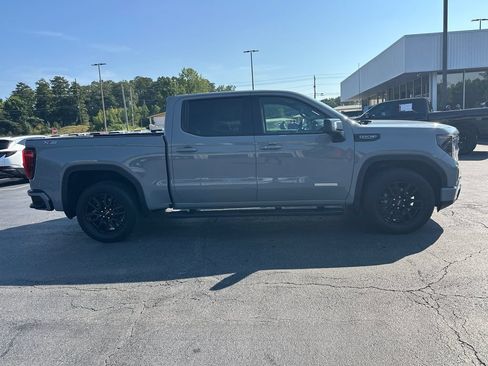 Used 2024 GMC Sierra 1500 Elevation w/ Elevation Premium Package AWD/4WD image 5