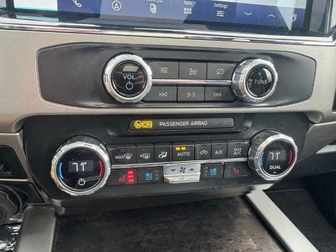 Certified 2022 Ford F350 Lariat w/ Lariat Ultimate Package image 13