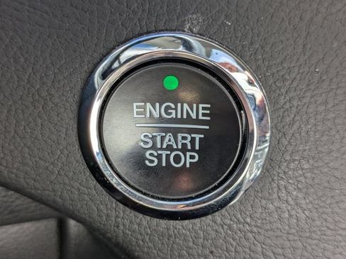 Certified 2024 Ford Edge Titanium AWD/4WD image 27