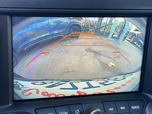 Used 2017 Chevrolet Corvette Stingray image 19