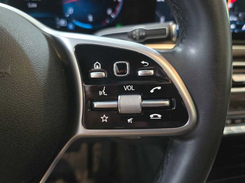 Certified 2020 Mercedes-Benz GLE 350 4MATIC image 32