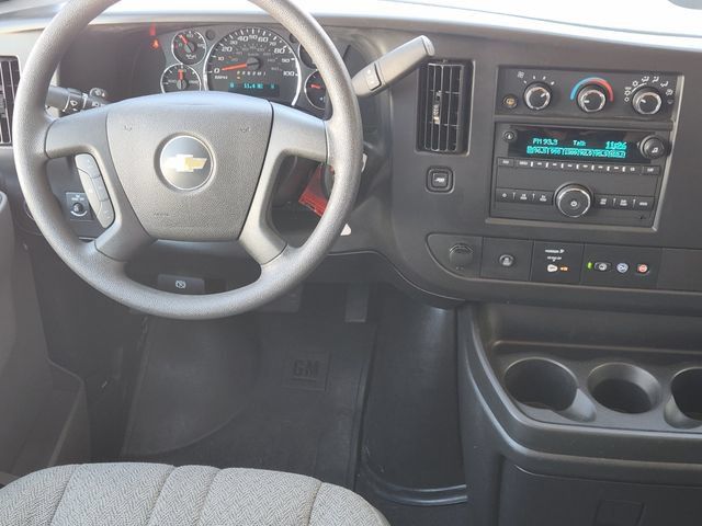 Used 2025 Chevrolet Express 3500 LS RWD image 30
