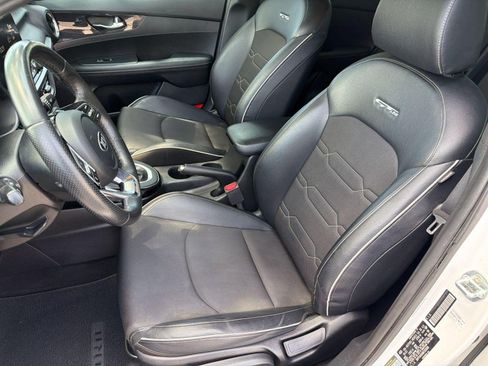 Used 2021 Kia Forte GT-Line FWD image 5