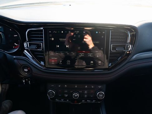 Used 2025 Dodge Durango GT image 13