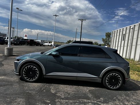 Used 2023 Hyundai Ioniq 5 Limited AWD/4WD image 2