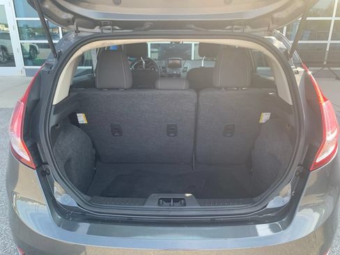 Used 2018 Ford Fiesta SE w/ Equipment Group 201A FWD image 24