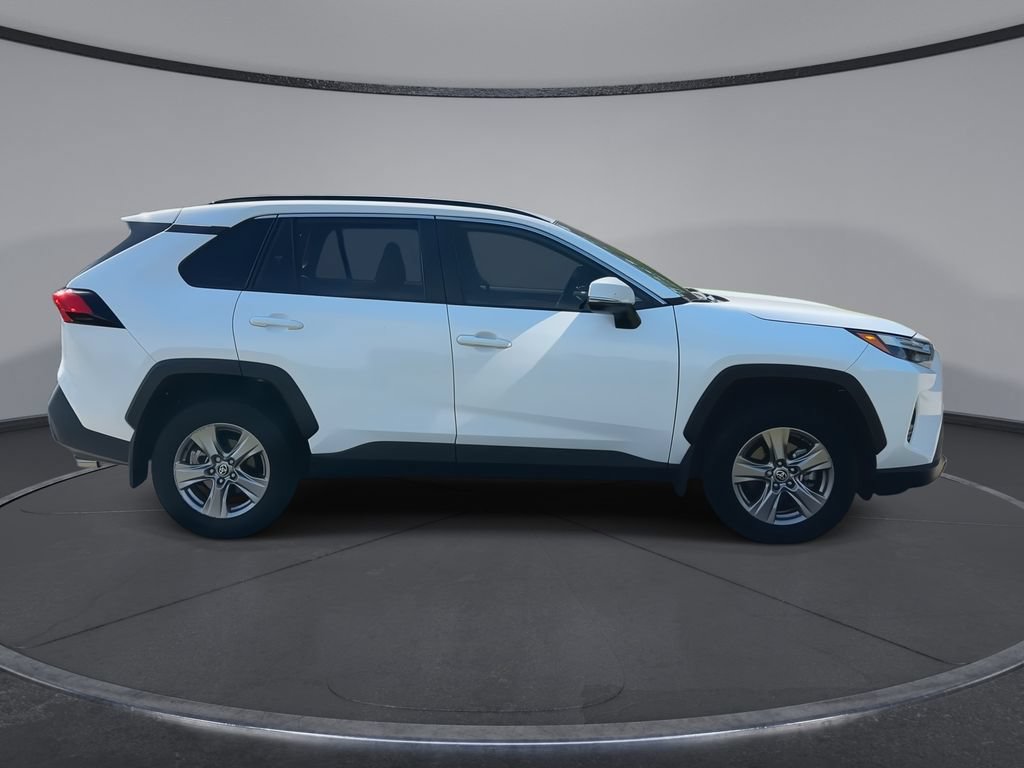 Used 2024 Toyota RAV4 XLE w/ Convenience Package FWD image 9