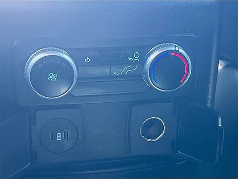 Used 2024 Ford Explorer ST-Line w/ Class IV Trailer Tow Package image 25