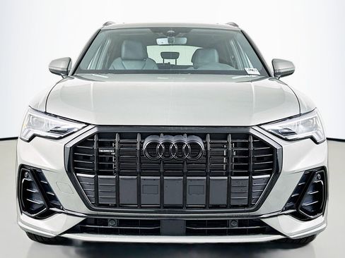 New 2025 Audi Q3 2.0T Premium image 2