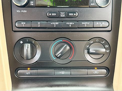 Used 2008 Ford Mustang GT image 29