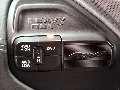 Used 2022 RAM 2500 Limited image 14