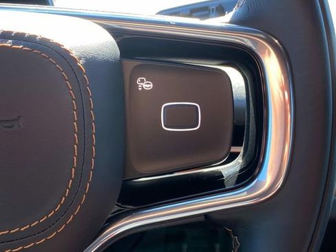 New 2026 Lincoln Navigator L Black Label AWD/4WD image 17