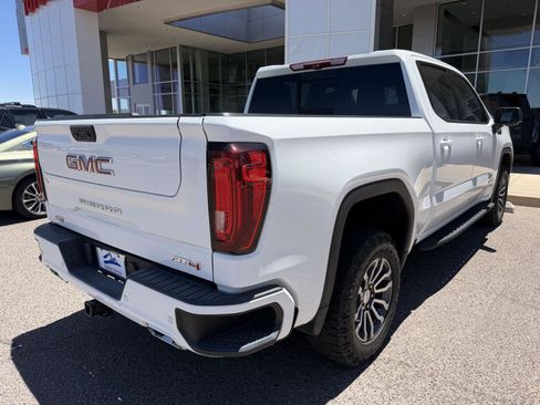 Used 2023 GMC Sierra 1500 AT4 w/ AT4 Premium Package AWD/4WD image 6