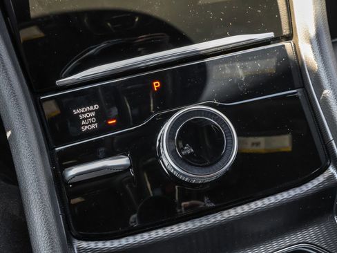 New 2025 Jeep Grand Cherokee Limited image 18