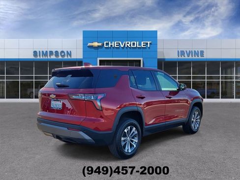 Used 2026 Chevrolet Equinox LT image 8