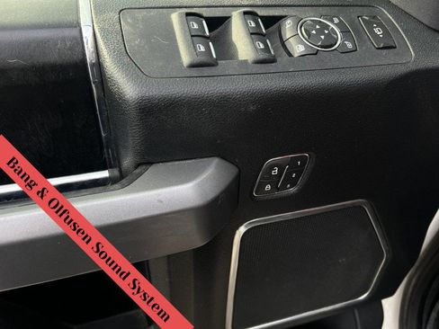 Used 2019 Ford F250 Platinum w/ Platinum Ultimate Package image 12