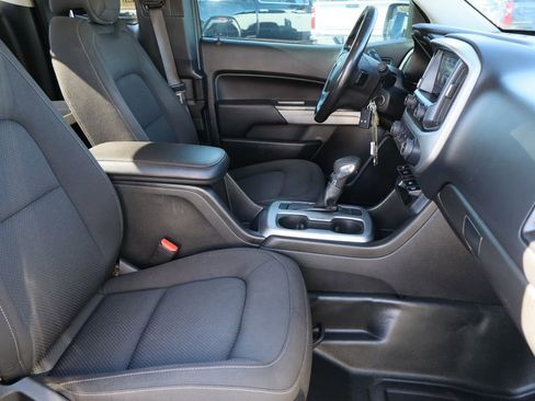 Used 2022 Chevrolet Colorado LT w/ Fleet Safety Package image 26