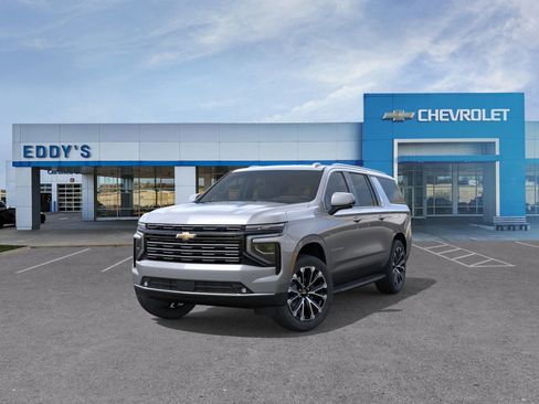 New 2026 Chevrolet Suburban High Country image 9