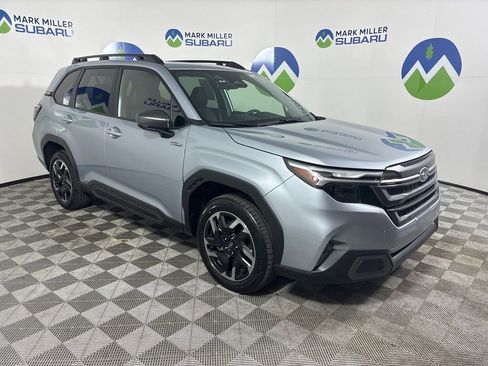 Certified 2025 Subaru Forester Limited image 1