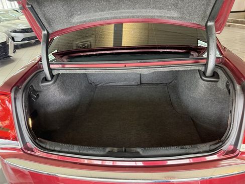 Used 2019 Chrysler 300 Touring L w/ Quick Order Package 22F RWD image 29
