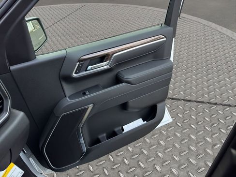 New 2026 Chevrolet Silverado 1500 LT image 29