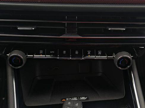 New 2026 Chevrolet Traverse RS w/ LPO, Floor Liner Package image 25