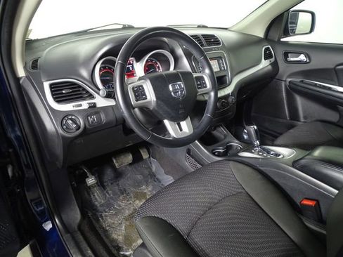 Used 2019 Dodge Journey SE w/ Connectivity Group FWD image 24
