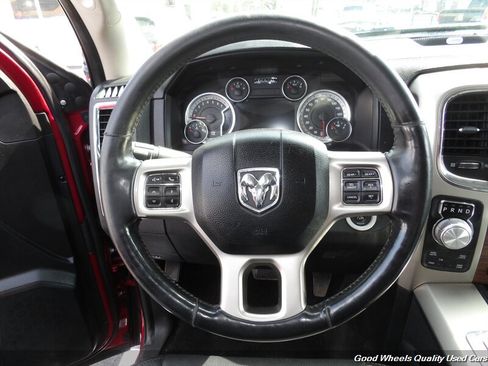 Used 2014 RAM 1500 Laramie w/ Convenience Group AWD/4WD image 17