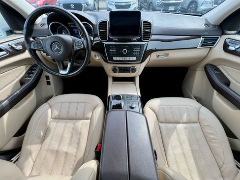 Used 2017 Mercedes-Benz GLS 450 4MATIC image 19