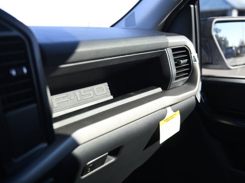 Used 2024 Ford F150 XL image 24