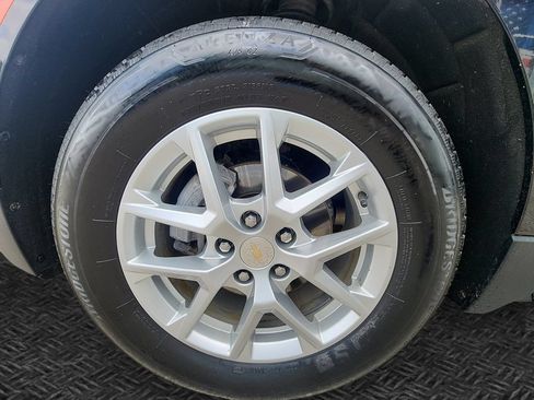 Certified 2024 Chevrolet Equinox LT AWD/4WD image 12
