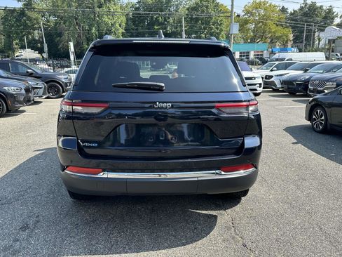 Used 2024 Jeep Grand Cherokee Limited 4xe image 4